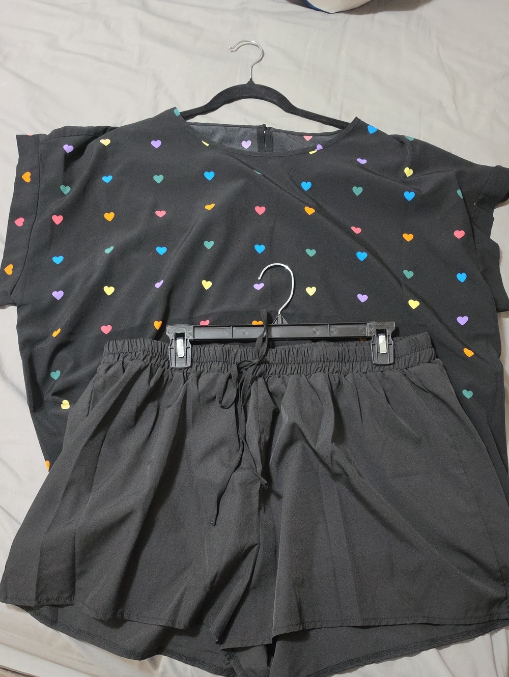 SHEIN Black Casual Set with Multicolor Heart Print